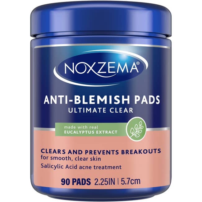Noxzema Anti-Blemish Pads jar with eucalyptus extract, promoting wide tegument and acne prevention, contains 90 pads