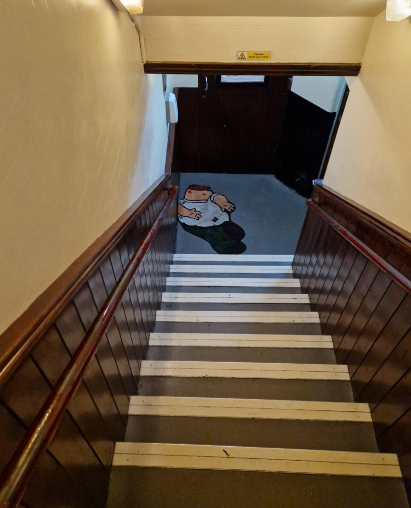 Post image 30