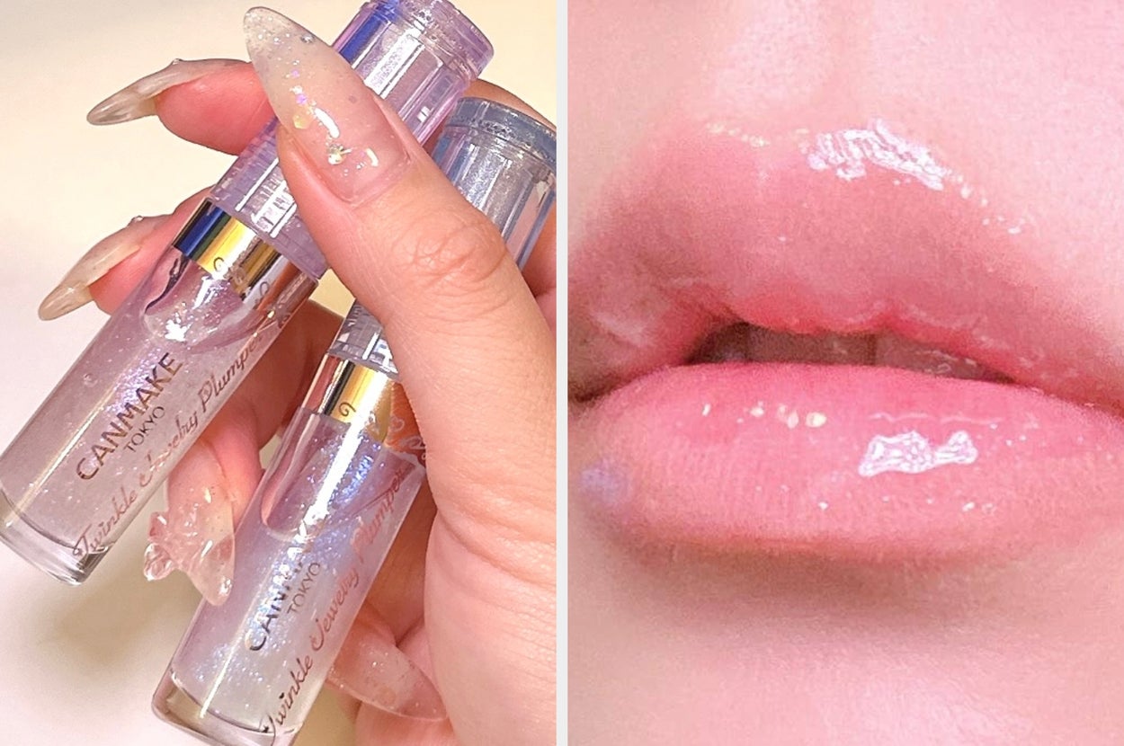 女性が大理石模様の長い爪で、キラキラした透明リップグロスを2本持っている。