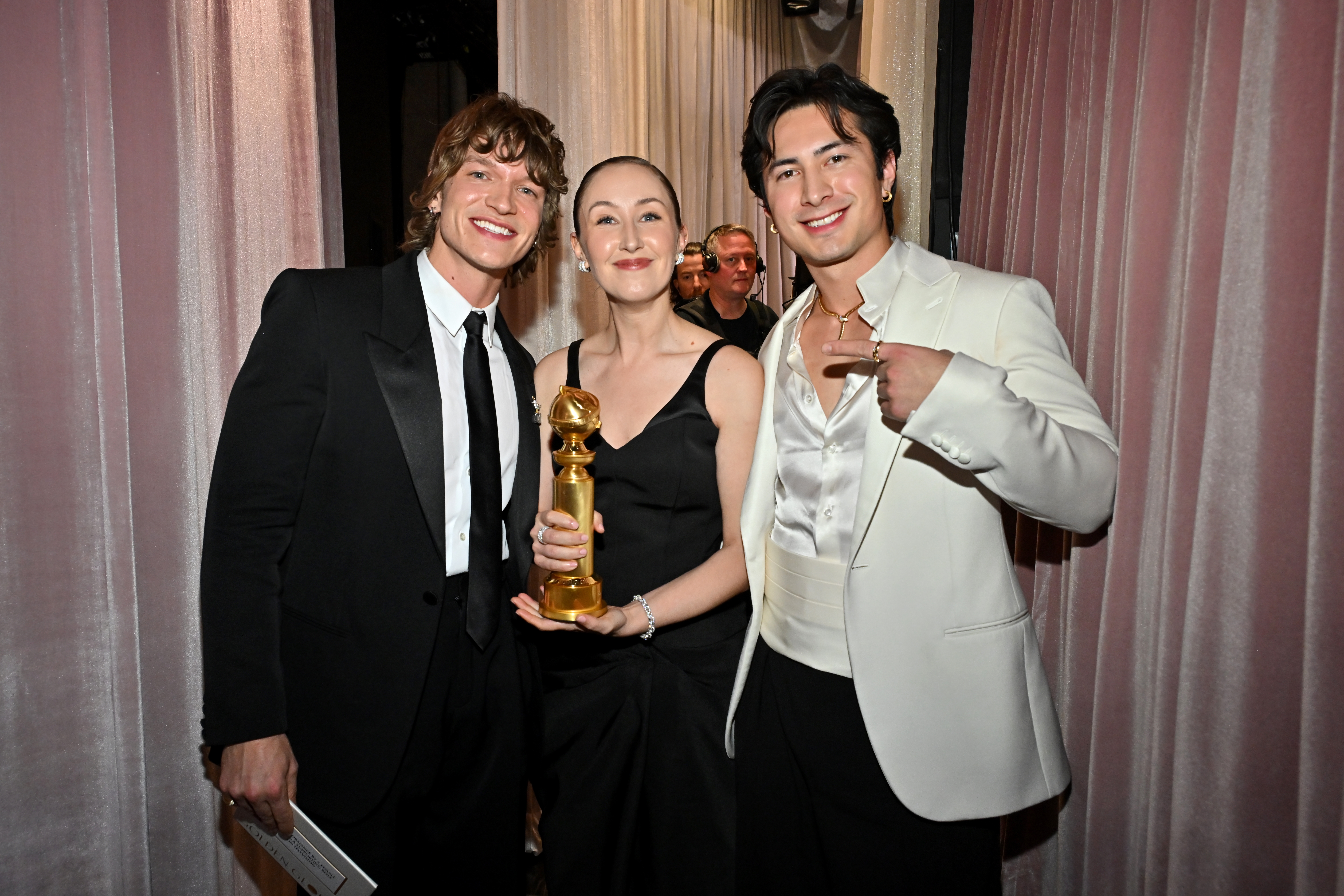 Connor Storrie, Erin Doherty og Hudson Williams ved den 83. årlige Golden Globes som ble holdt på The Beverly Hilton 11. januar 2026 i Beverly Hills, California. (Foto av Michael Buckner/2026GG/Penske Media via Getty Images)