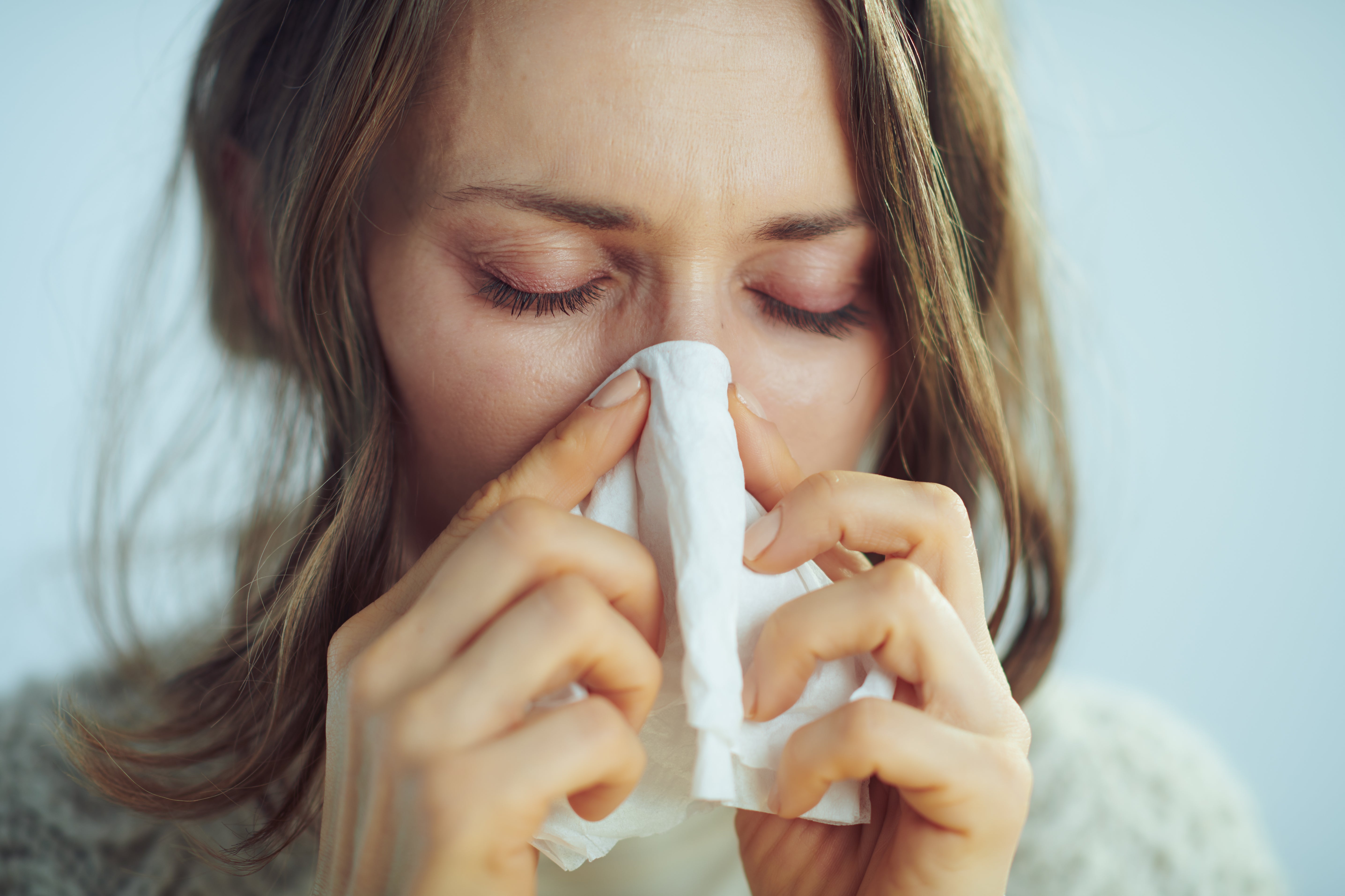 Medical Experts Are Warning About This Winter Virus That's Basically Everywhere Right Now
