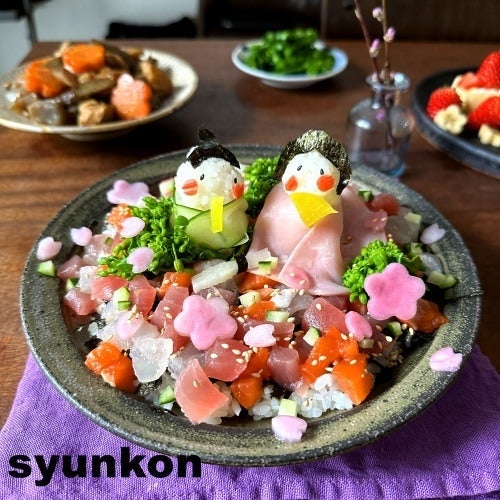 今年のひなまつりはコレ】コンビニのあのスイーツでできるの！？豪華