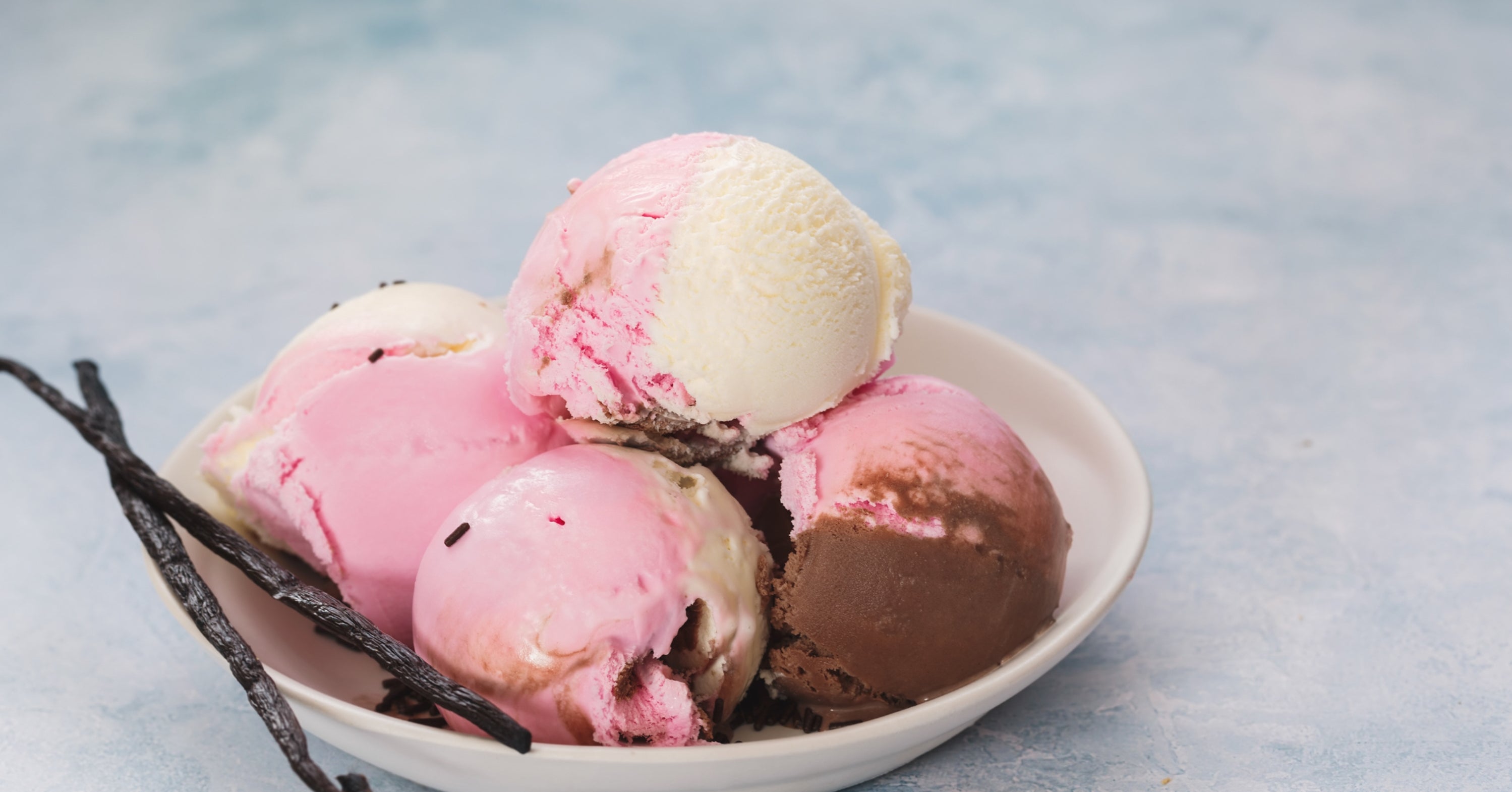 Eat At A Dessert-Onlyyyyyyy Buffet And I'll Guess Your Fave Season