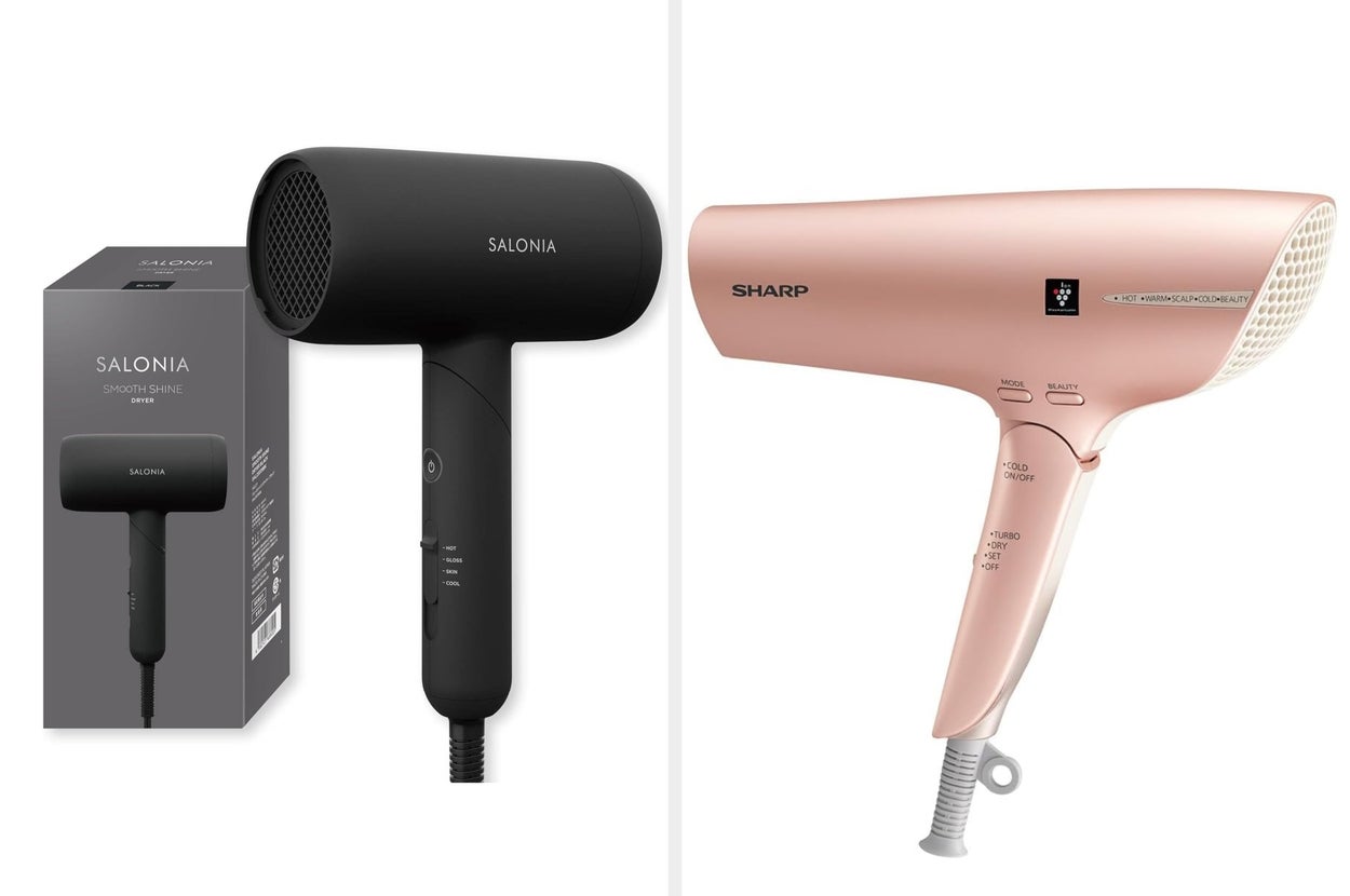 左から順に、SALONIA、SHARPのヘアドライヤーが梱包箱とともに並んでいる。