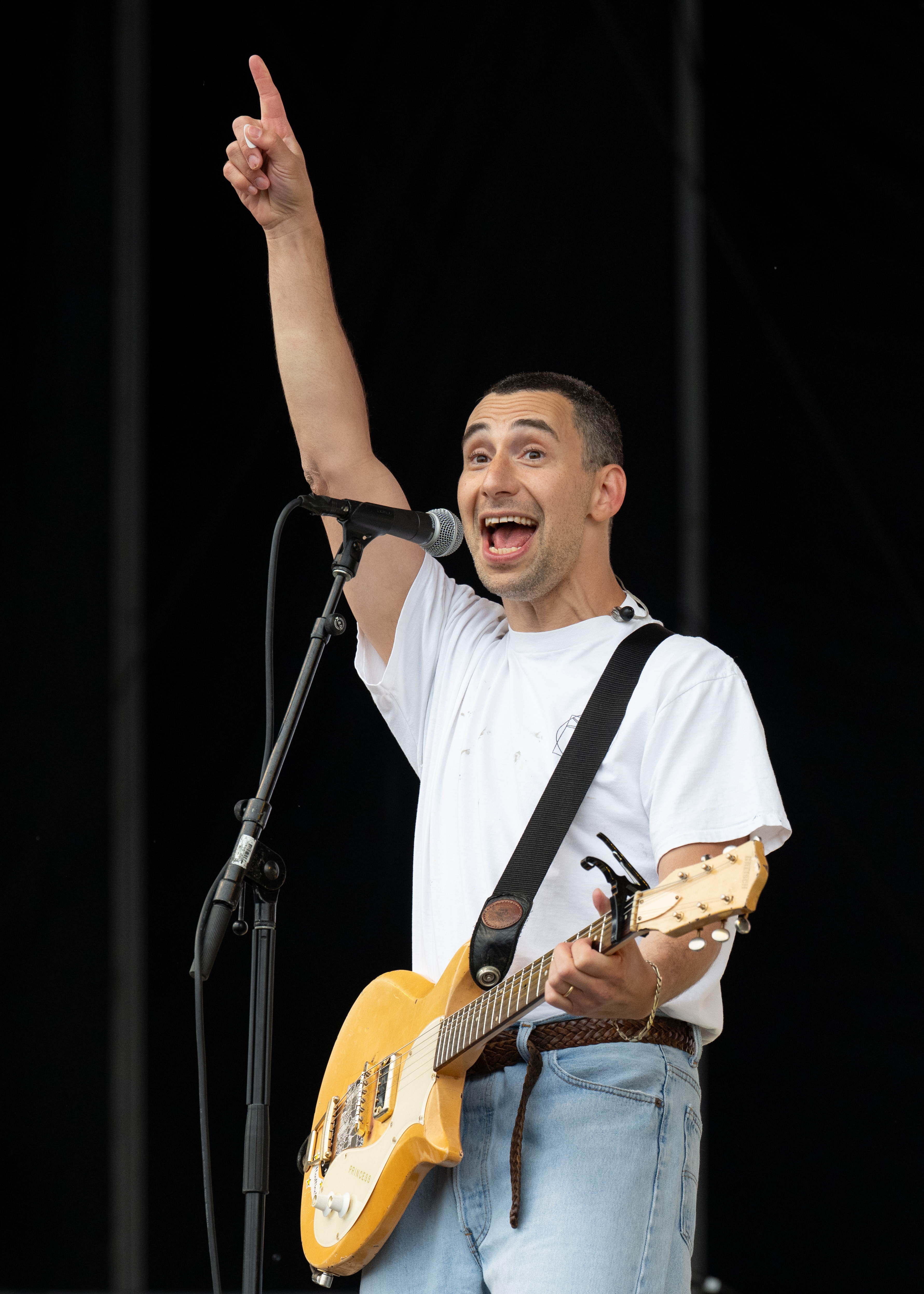 Jack opptrer på scenen