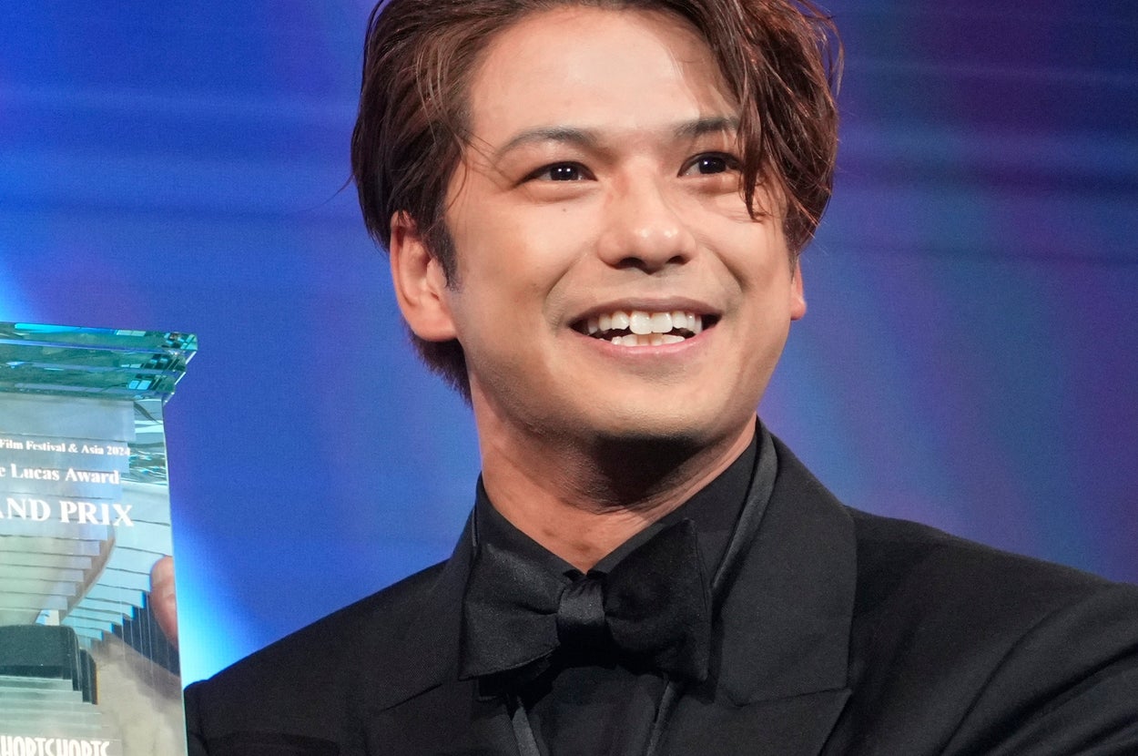 森崎ウィンさん（時事通信フォト）