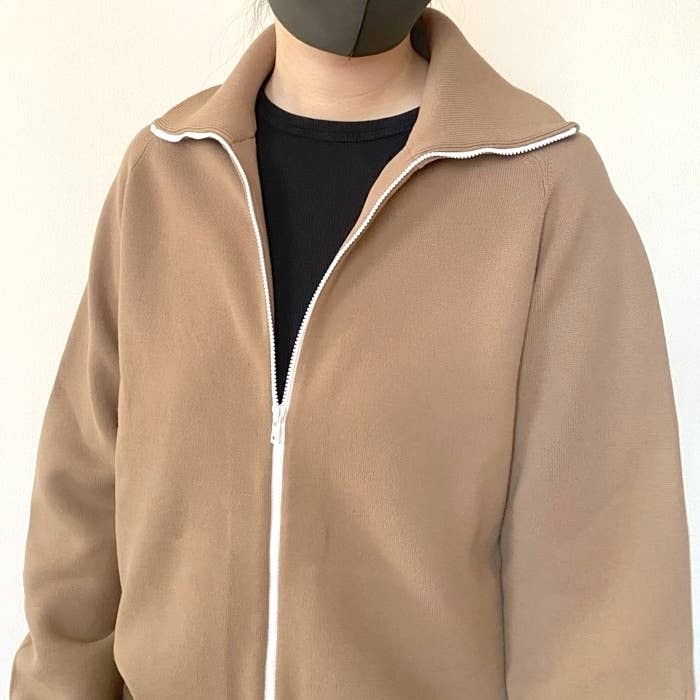 ユニクロC】オンライン即完！話題の「フルジップカーディガン」が買っ 