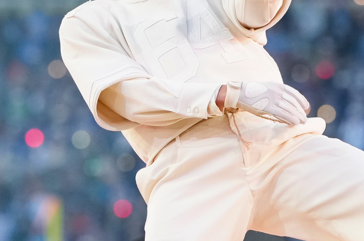 "What An Insult To American Football": Here's How Celebrities Reacted To Bad Bunny's Super Bowl Halftime Show