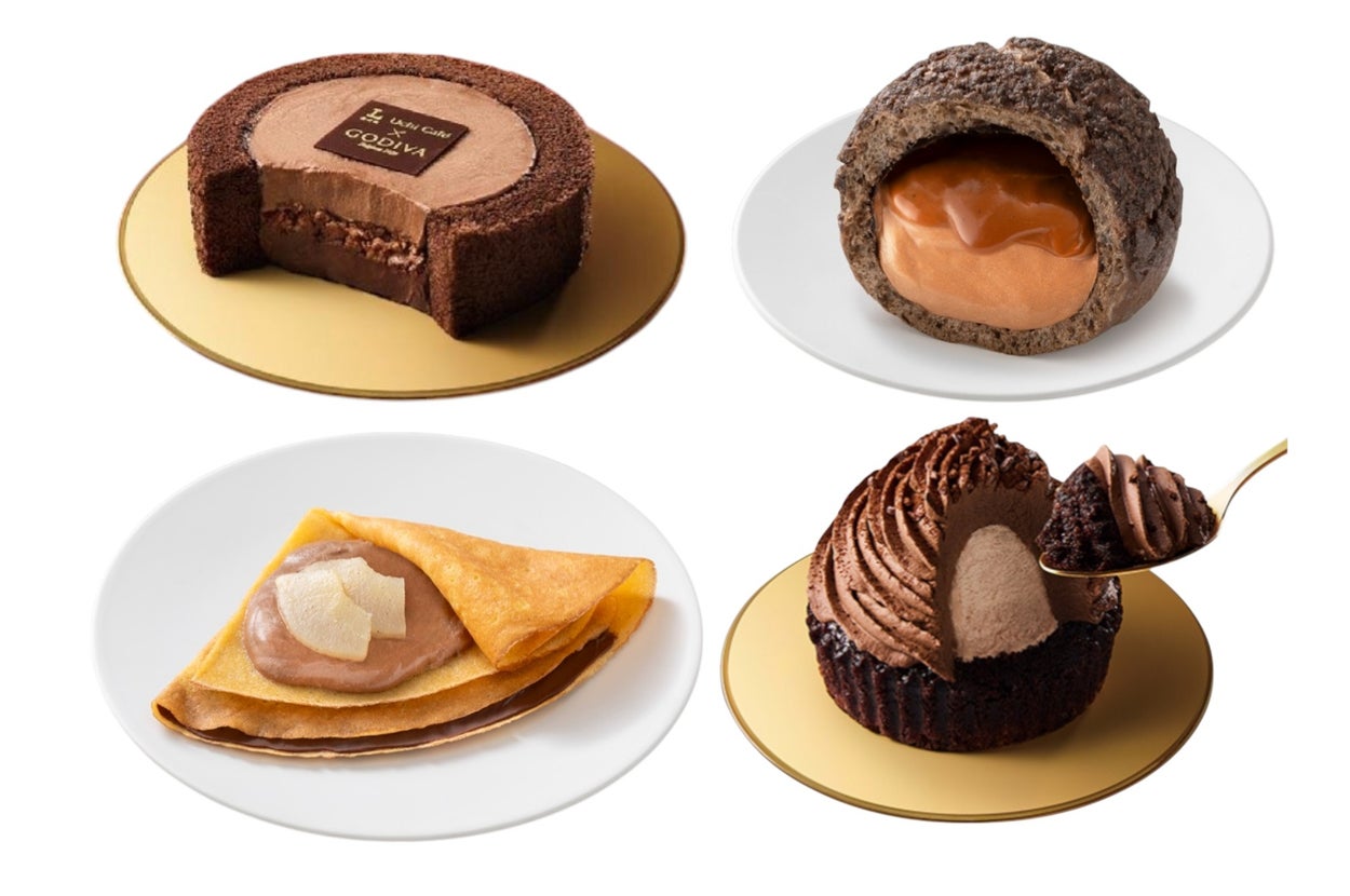 4種類のデザート：チョコレートケーキ、カラメル入りシュー、洋梨クレープ、フォンダンショコラ。すべてプレートに乗っている。