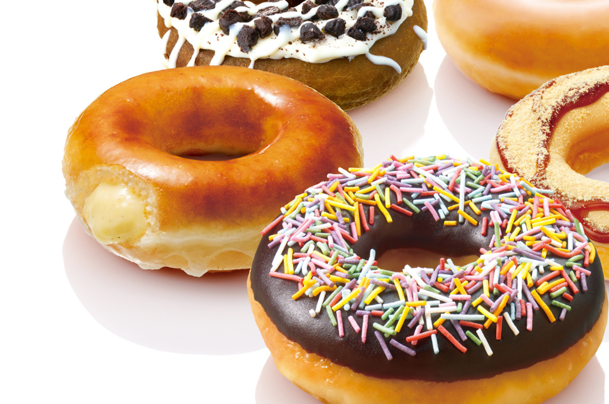 クリスピー・クリーム・ドーナツのスタッフが選ぶ人気ドーナツトップ５が並んだ画像