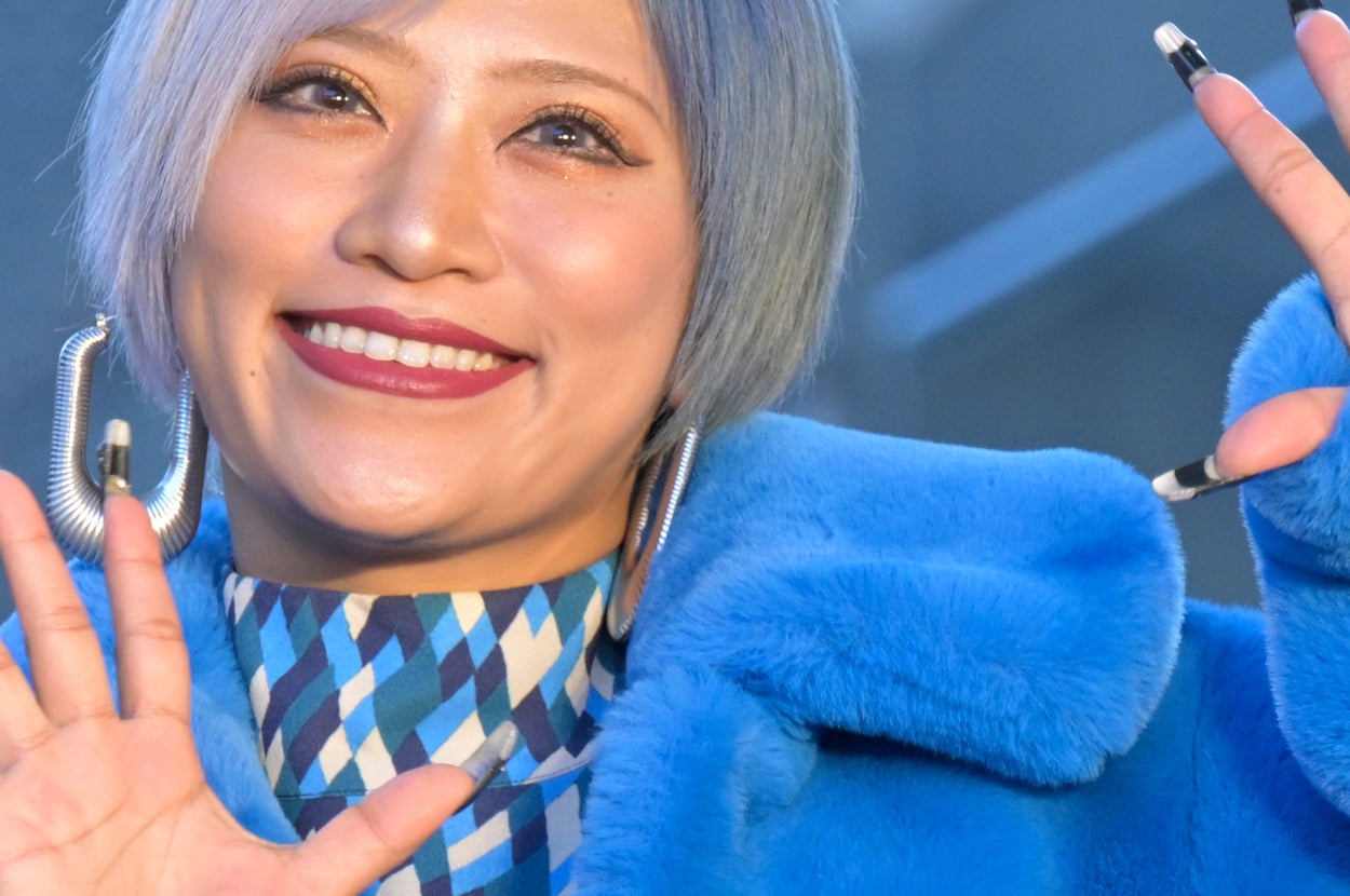 信子さん（時事通信フォト）