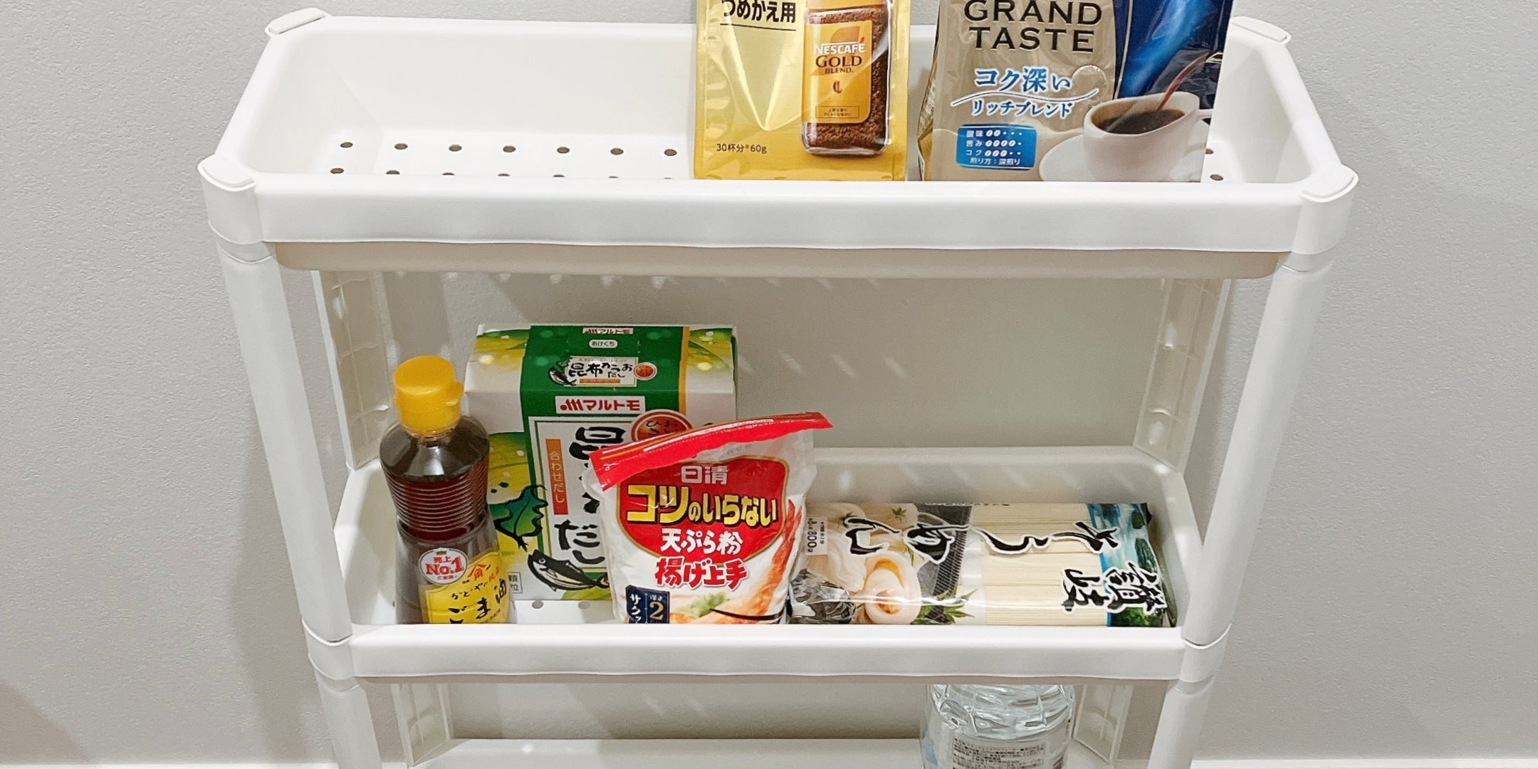IKEAで買った「999円ラック」が超優秀！狭いキッチンや洗面台で大活躍