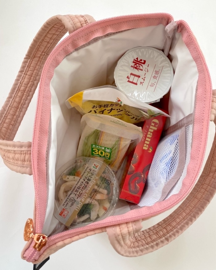 スタバの「桜トートバッグ」が可愛すぎてツボでした！華やかデザインが