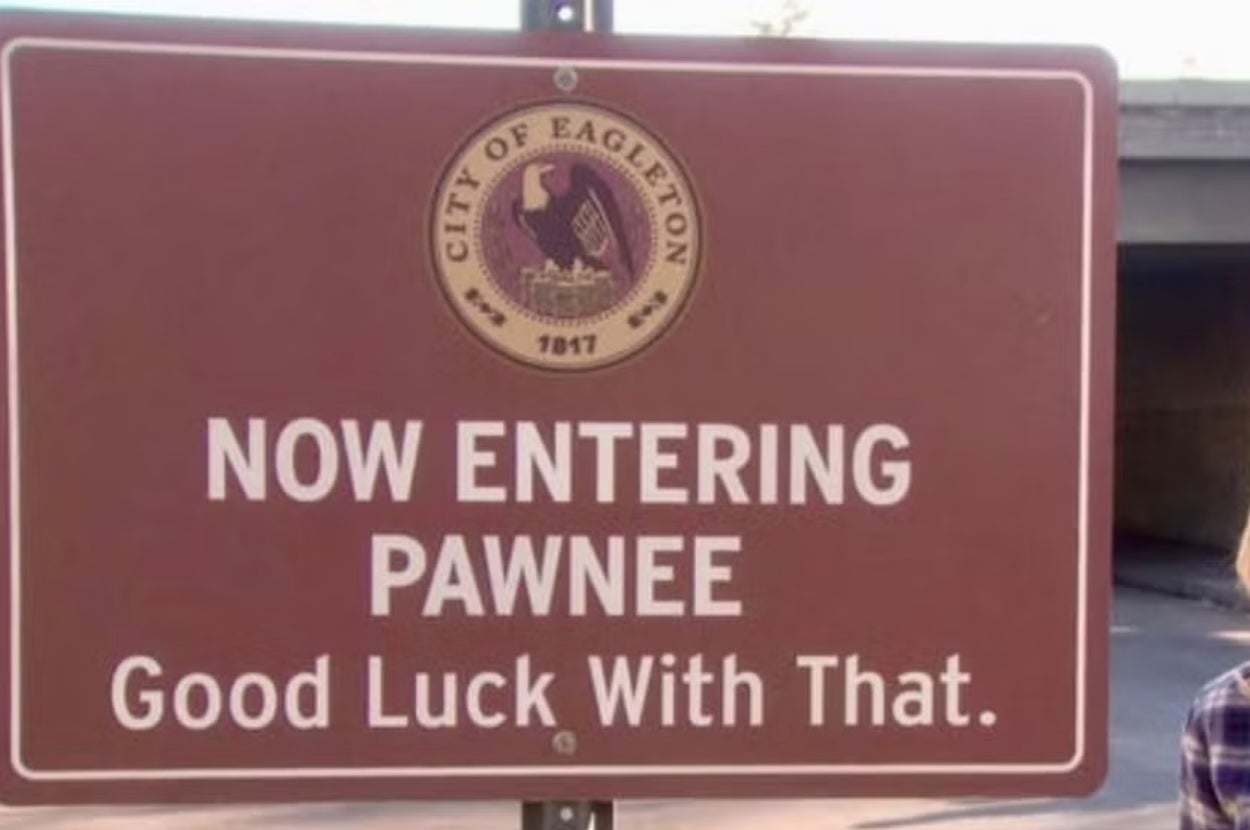 I'm Sorry, But I HIGHLY Doubt Anyone Can Pass This 2000s TV Show Settings Quiz