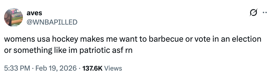 Tweet saying women's USA hockey makes them consciousness   patriotic