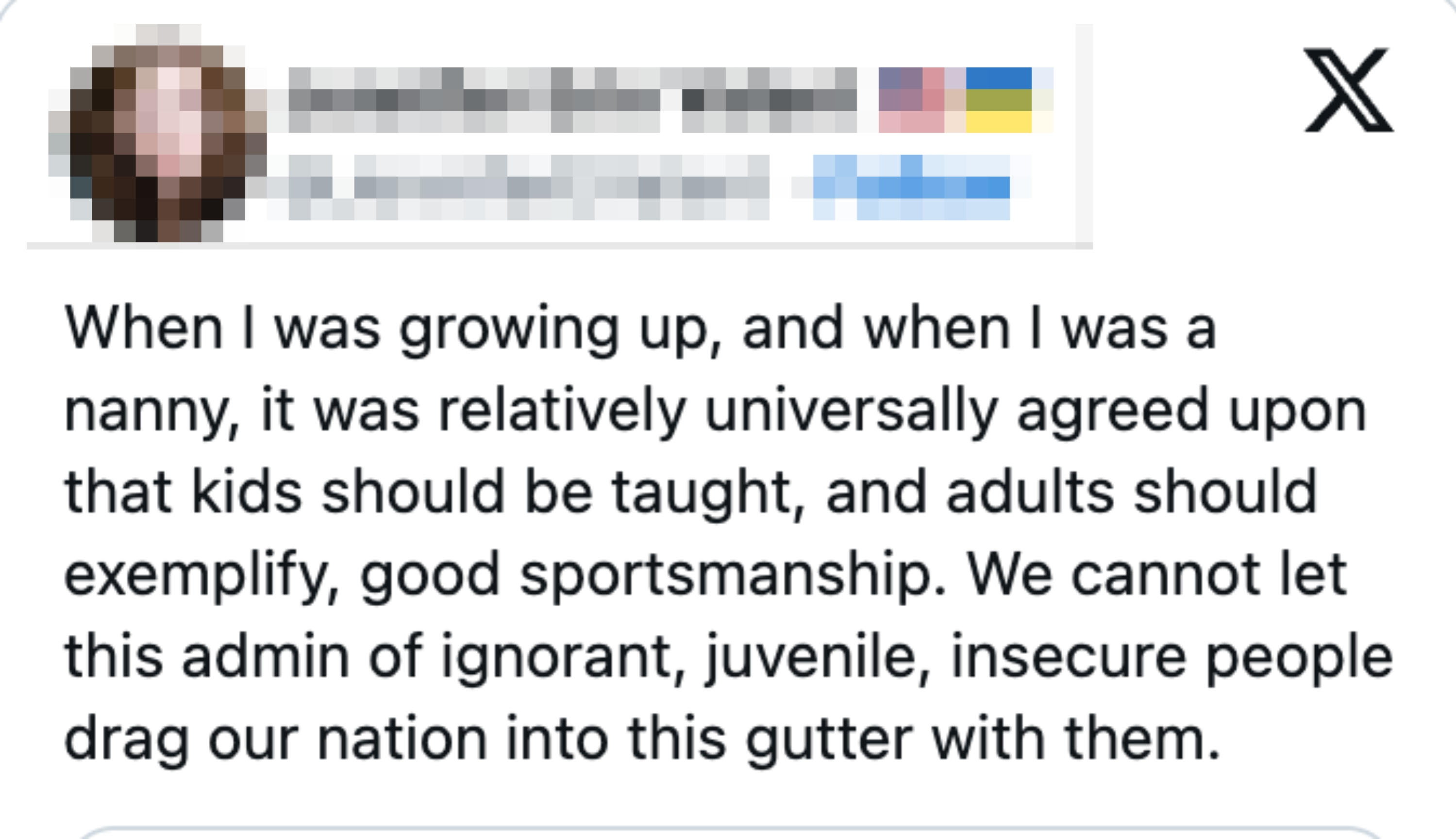 Tweet av Jennifer Erin Valent som diskuterer viktigheten av å undervise i god sportsånd og kritiserer umoden oppførsel fra administrasjonen