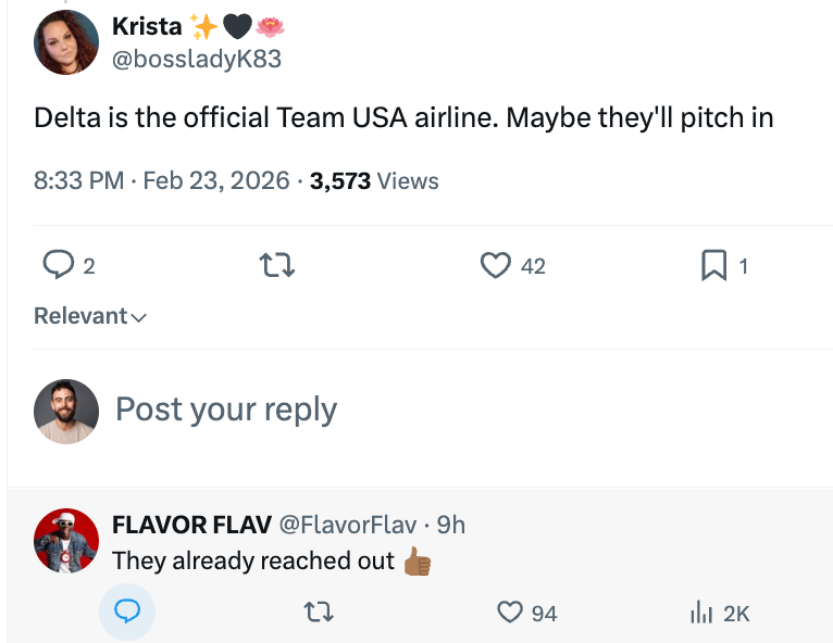 Tweet-utveksling: Krista nevner Delta som Team USA's flyselskap, i håp om deres støtte. Flavour Flav svarer at de allerede har kontaktet