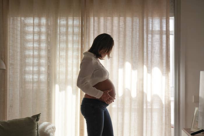 Internet Outraged By Man's Postpartum Weight Comments