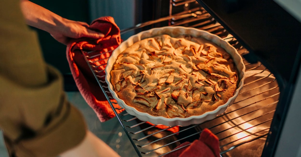 I'll Give You 90 Minutes To Gobble Down All You Can At This Alphabetical American Buffet AND Reveal Which US City You Should Visit