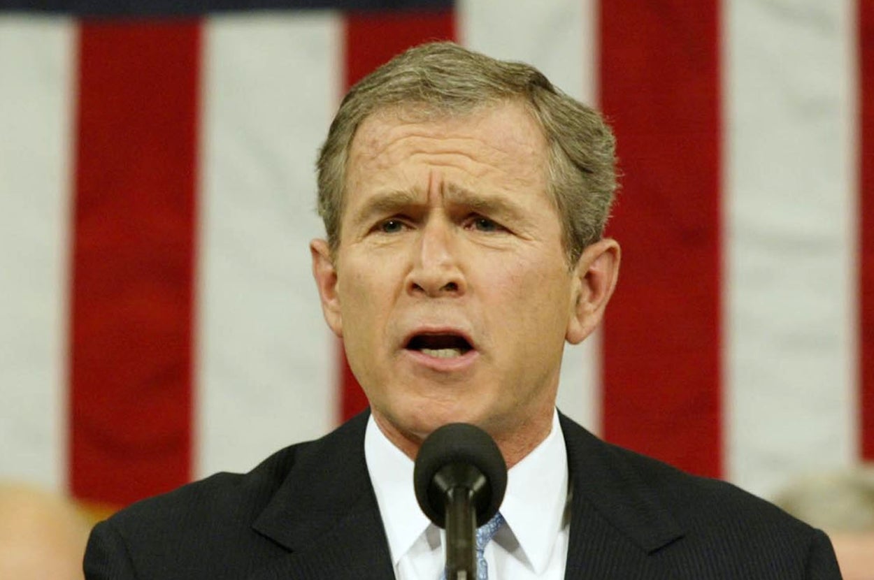 一般教書演説を行うジョージ・W・ブッシュ元大統領（＝2002年1月29日撮影）/ Greg Mathieson/Mai / Getty Images