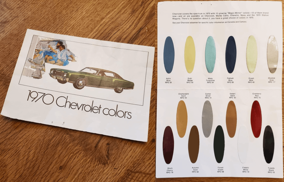 1970 Chevrolet brochure showing a greenish  car, models, and colour  options including blues, browns, and greens