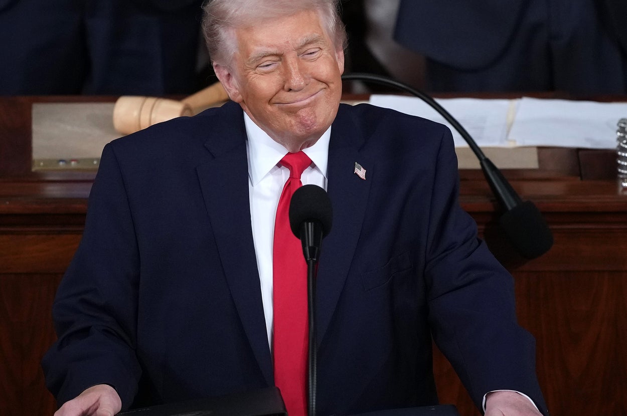 連邦国会議事堂で一般教書演説を行うドナルド・トランプ米大統領（＝2026年2月24日撮影）/ Andrew Harnik / Getty Images