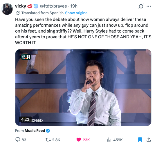 Social media station  with an representation  of a idiosyncratic   successful  a suit   singing connected  stage. The station  discusses sex  norms successful  performances, referencing Harry Styles