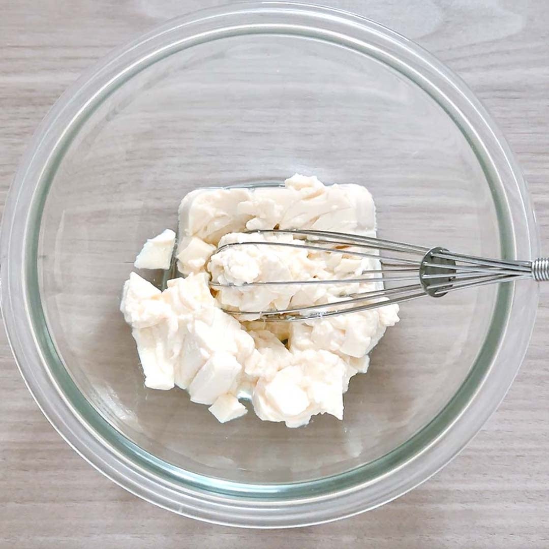 キャベツ、千切るのやめた。【新玉ねぎと豆腐のふわふわ焼き】軽いのにウマすぎて止まらんレシピ・作り方|Tasty