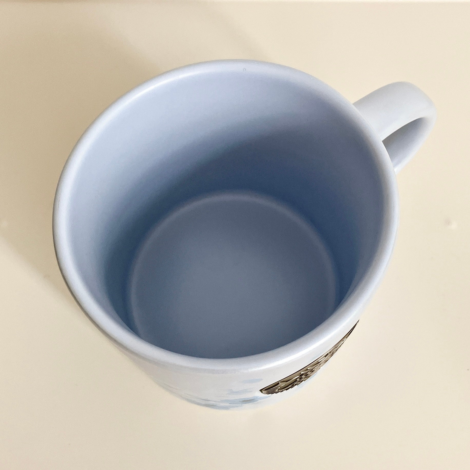 スタバ「新作マグ」が大人っぽくて素敵！「可愛すぎ」「めっちゃキレイ