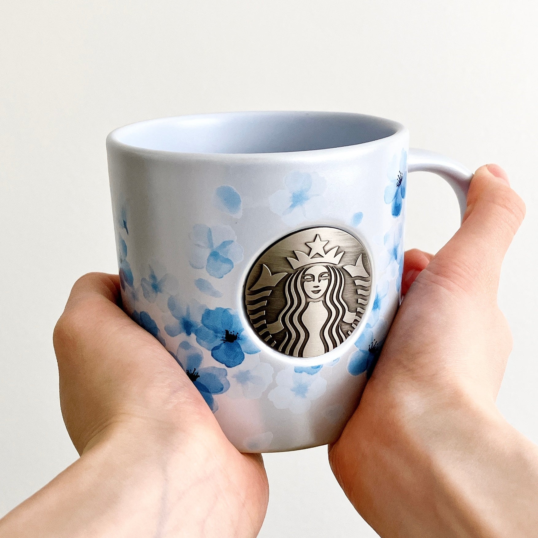 Starbucks SAKURA2026マグメダルエアリーブルー2個セット スターバックス SAKURA2026 マグメダル エアリーブルー 355ml