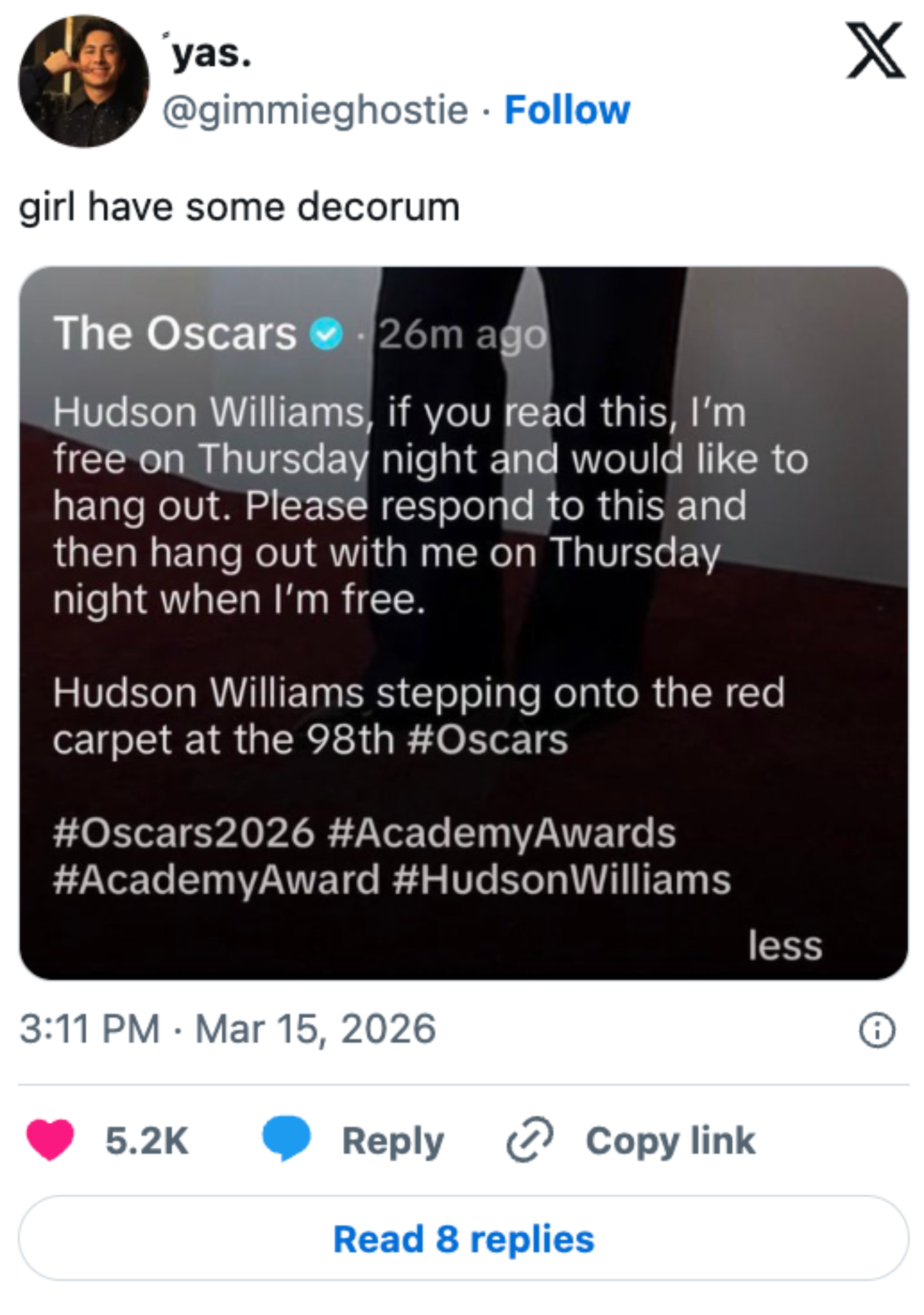 A tweet asking Hudson Williams to hang out on Thursday night, set over an image of Hudson Williams on the red carpet at the 98th Oscars