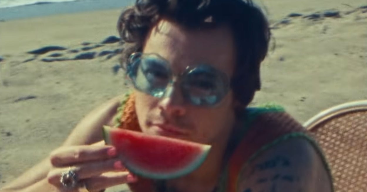 Since Harry Seems To REALLY Like Produce, Pick A Bunch Of His Songs To Reveal Which Fruit You Embody