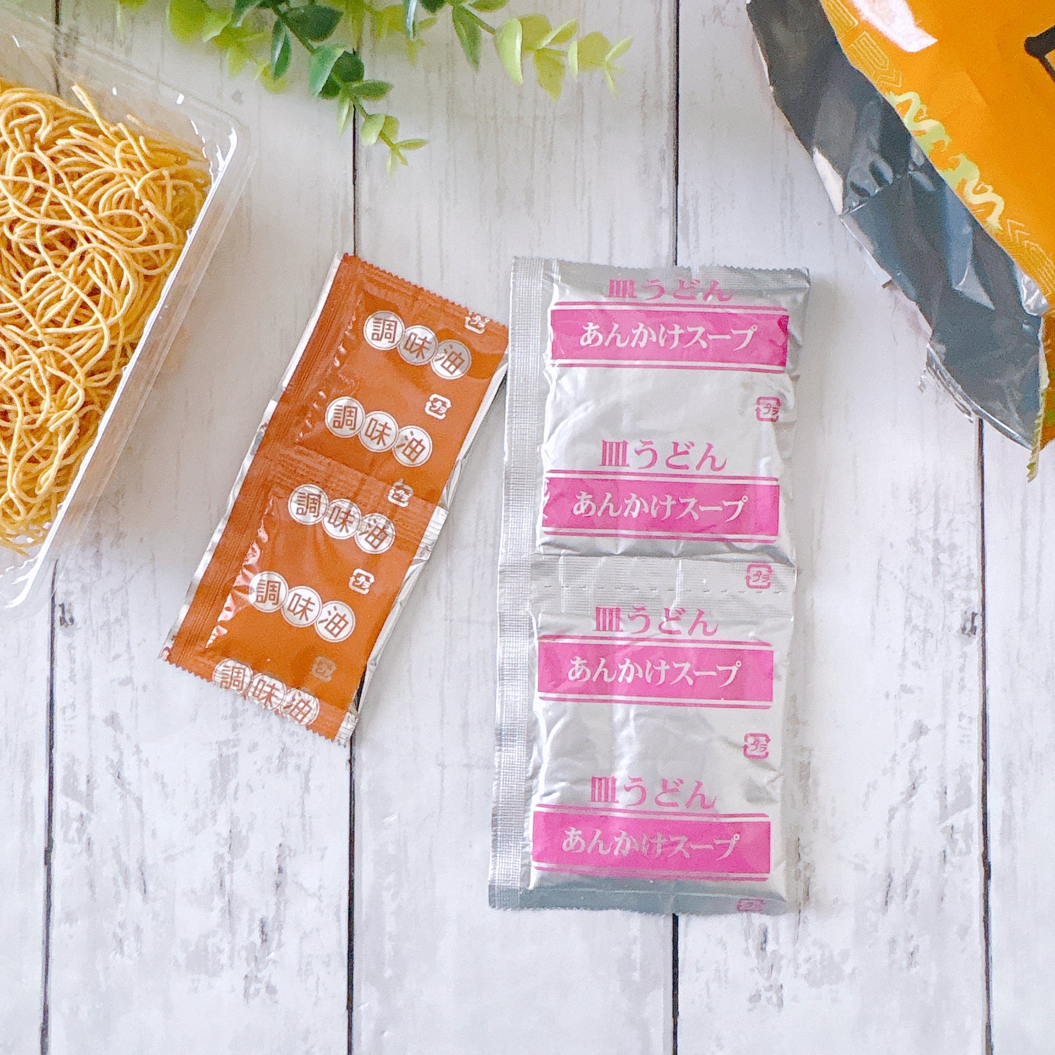サッと作れてお店みたいな味！カルディの「長崎皿うどん」は濃厚な海老