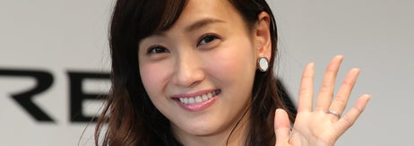 藤本美貴さん（時事通信フォト）