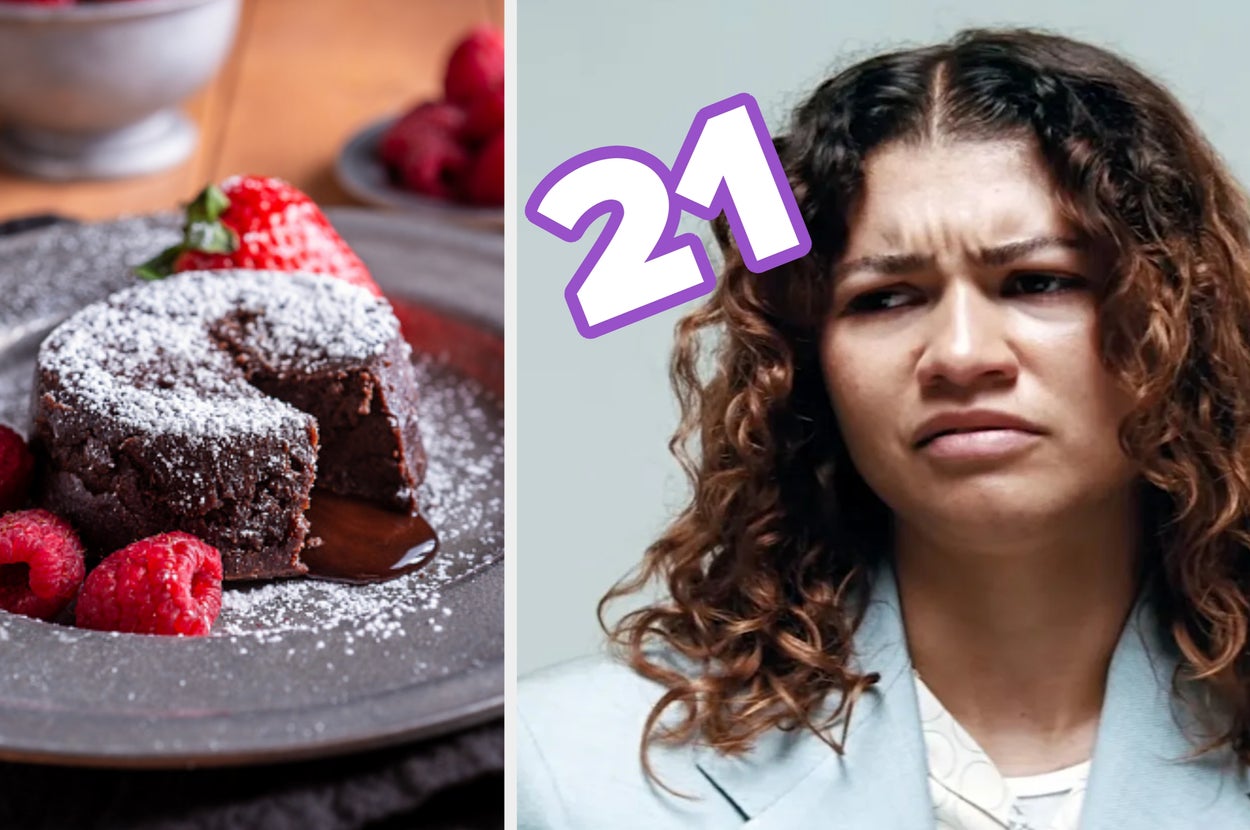 초콜릿 디저트 몇 개 골라보세요. 당신의 실제 나이를 알려드릴게요.