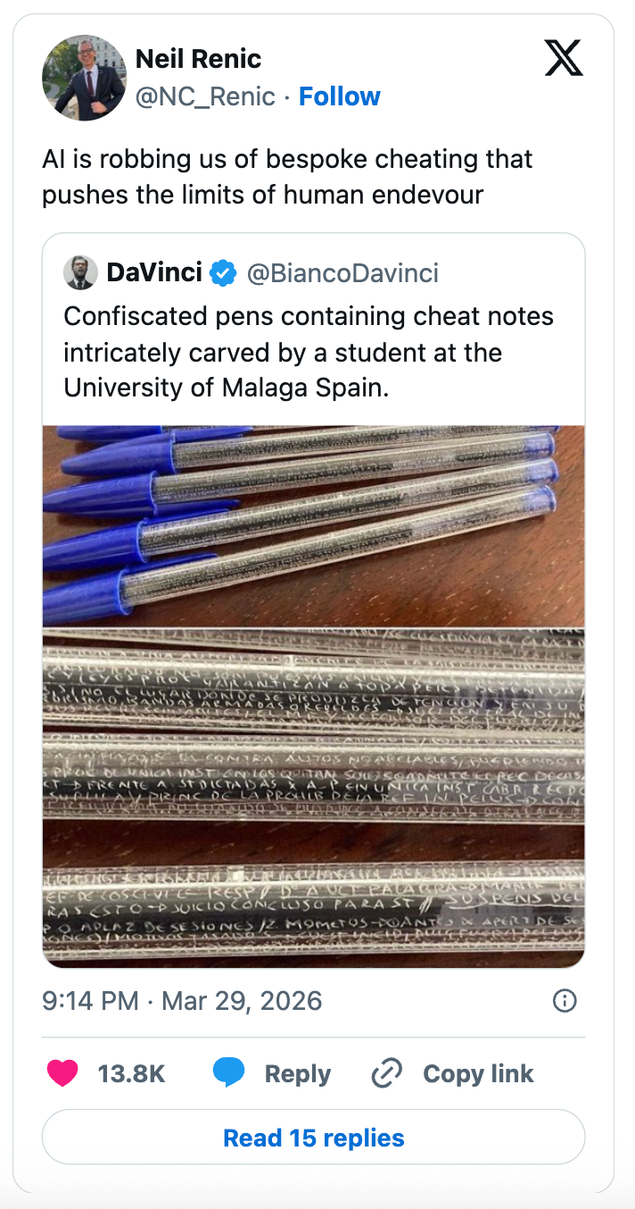 Tweet about confiscated pens with intricate cheat notes carved by a student at the University of Malaga, Spain