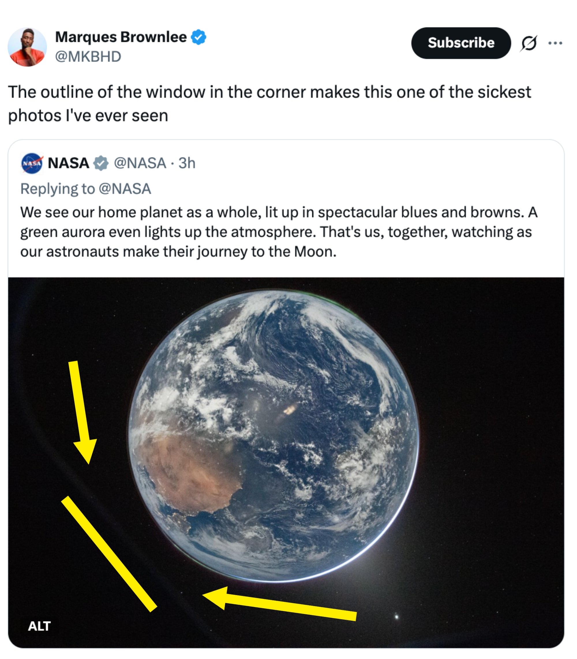Tweet av Marques Brownlee om et NASA-bilde som viser jorden fra verdensrommet med synlige atmosfæriske detaljer og et nordlys