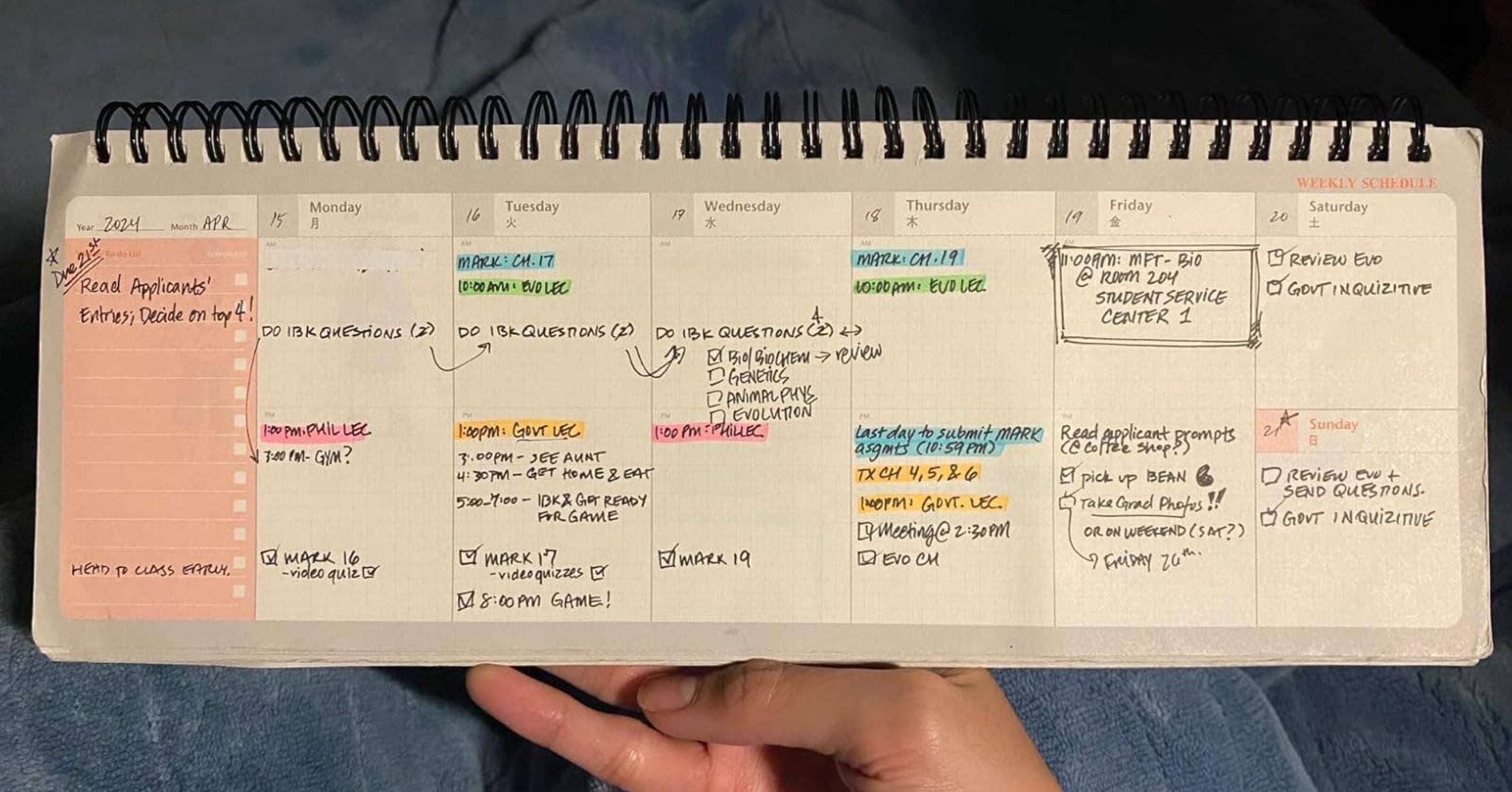 "Keeps Me Motivated And Focused": 33 Things For Your WFH Setup That'll *Probably* Make You More Productive