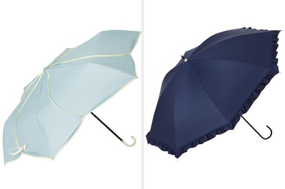 左：Francfranc「フランフラン バイカラーパイピング 折りたたみ傘 47cm」、右：Francfranc「フランフラン 遮光 クラシックフリル」。