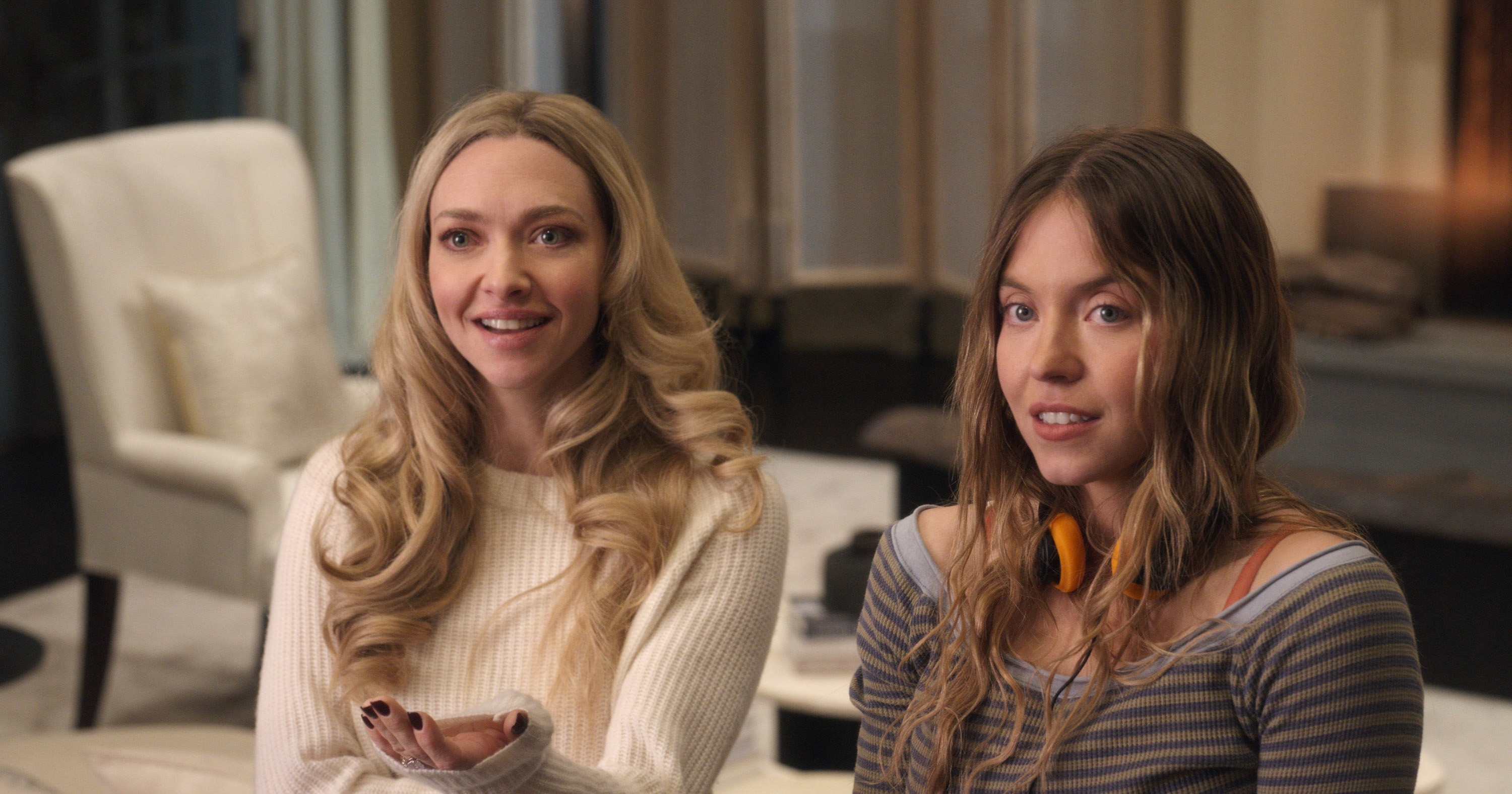 Amanda Seyfried and Sydney Sweeney successful  "The Housemaid"