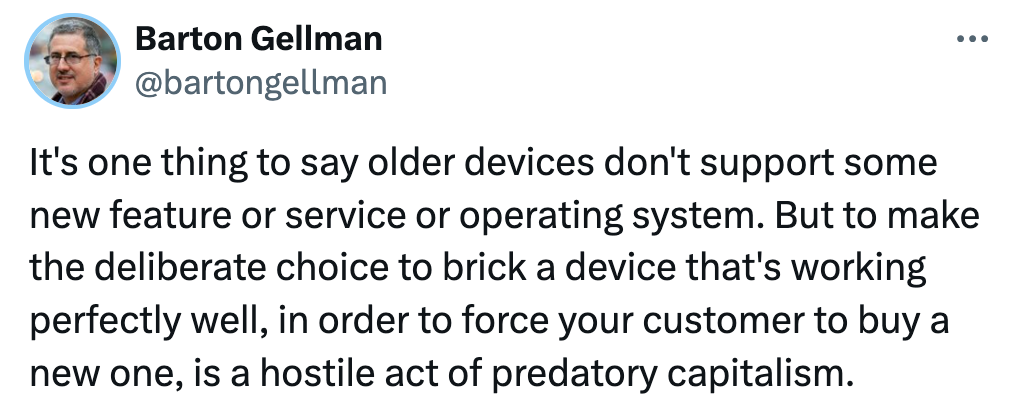 Tweet kritiserer selskaper for med vilje å gjøre perfekt fungerende enheter foreldet for å tvinge frem nye kjøp, og kaller det rovkapitalisme