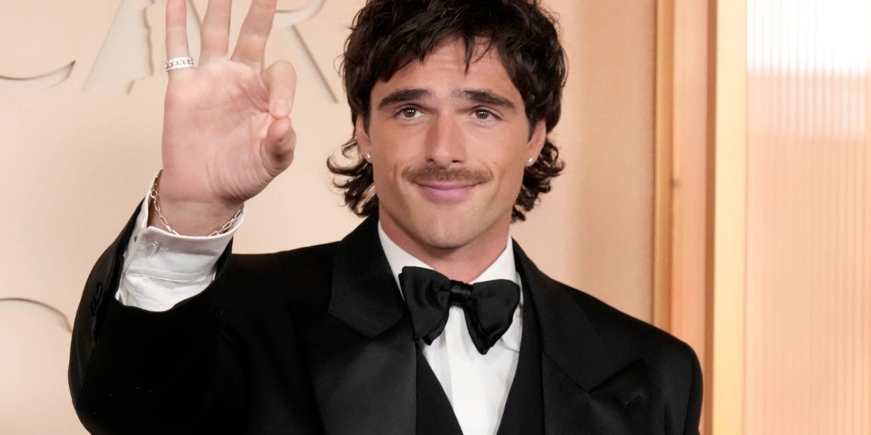 Celebs Who Stayed Home vs Stars Who Left Town