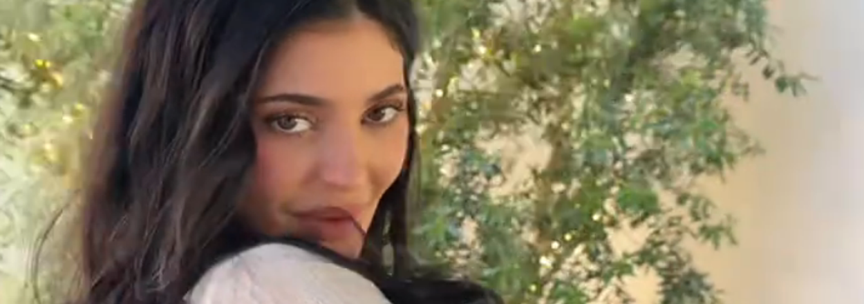 Kylie Jenner's Coachella House Tour Has People Calling It "Dystopian"