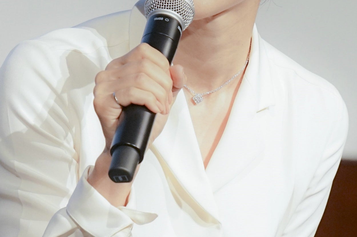 有働由美子さん（時事）