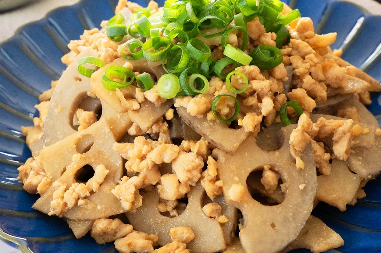 【れんこん買ったらこれにして】ご飯が進む！れんこんと鶏ひき肉のみそ炒め