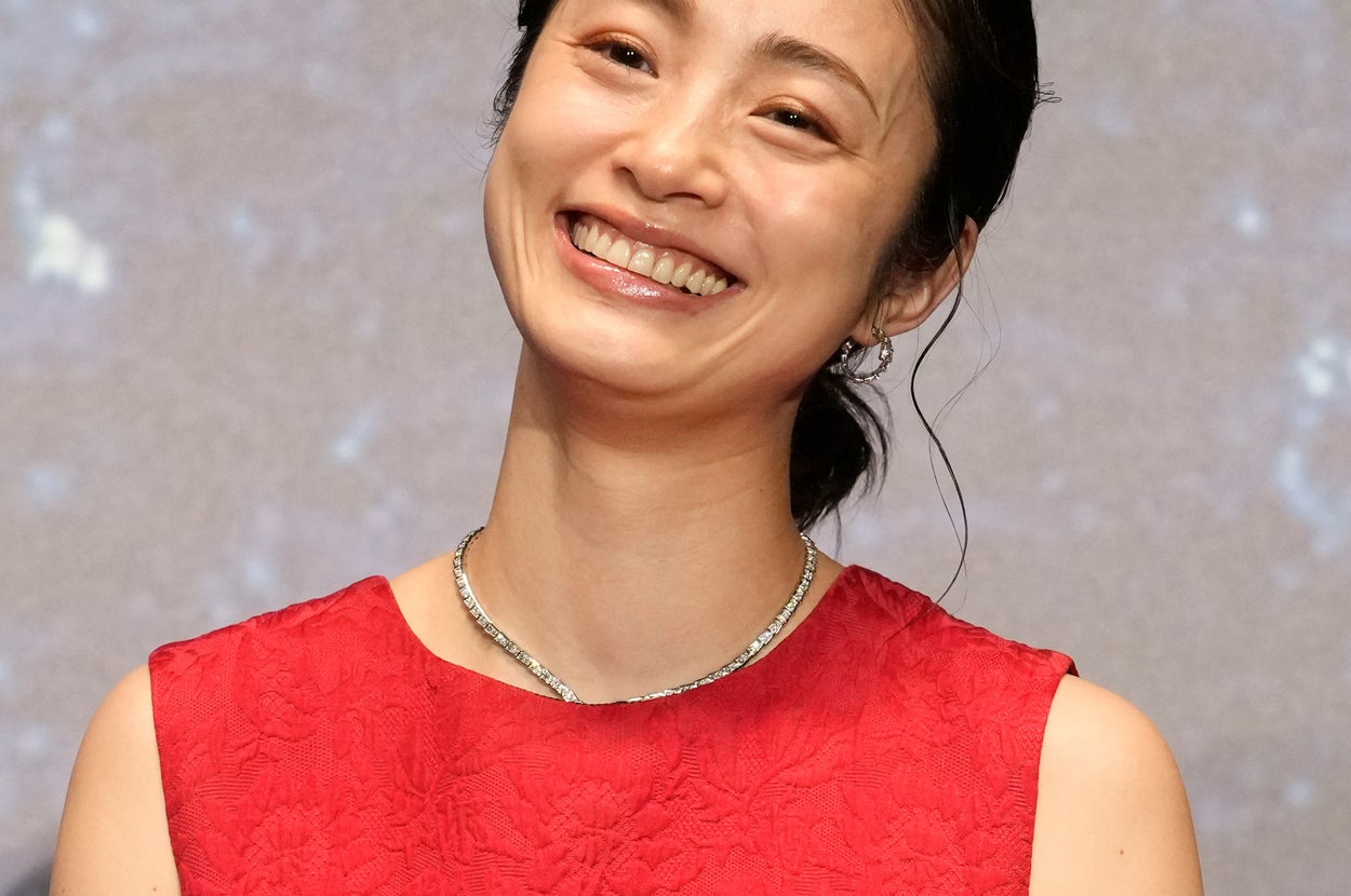 上戸彩さん（時事通信フォト）