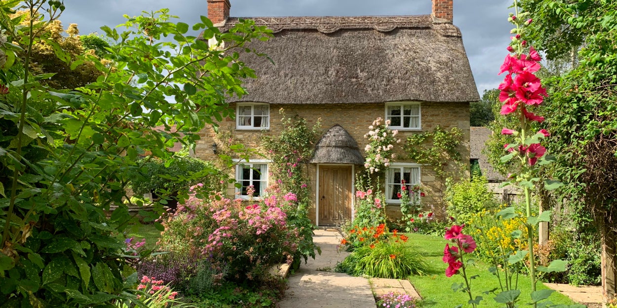Are You A Natural Earth, Air, Water Or Fire Sign? Design A Cottage To Find Out