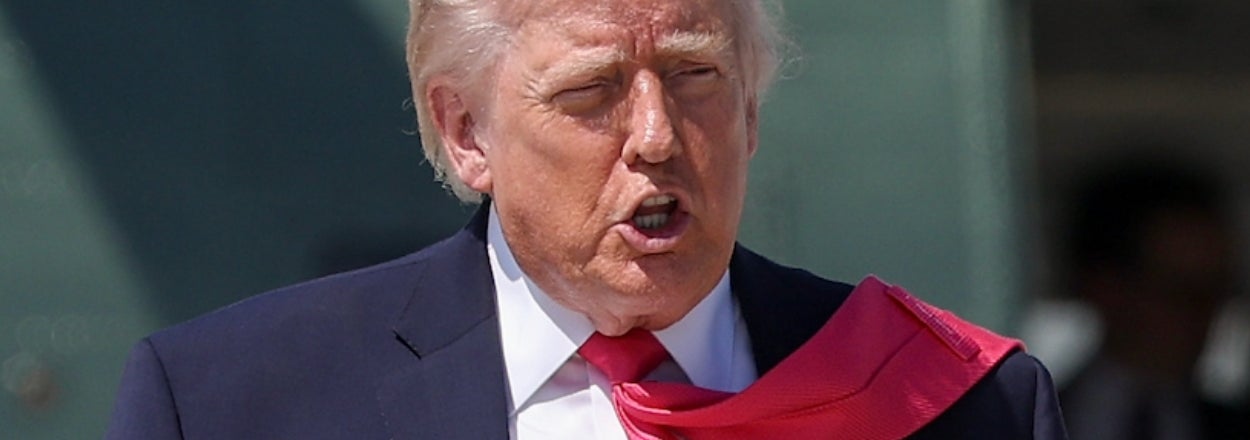 "Full Diaper Stance": The Internet Is Having A Field Day With This Bizarre Photo Of Donald Trump Standing On A Tarmac