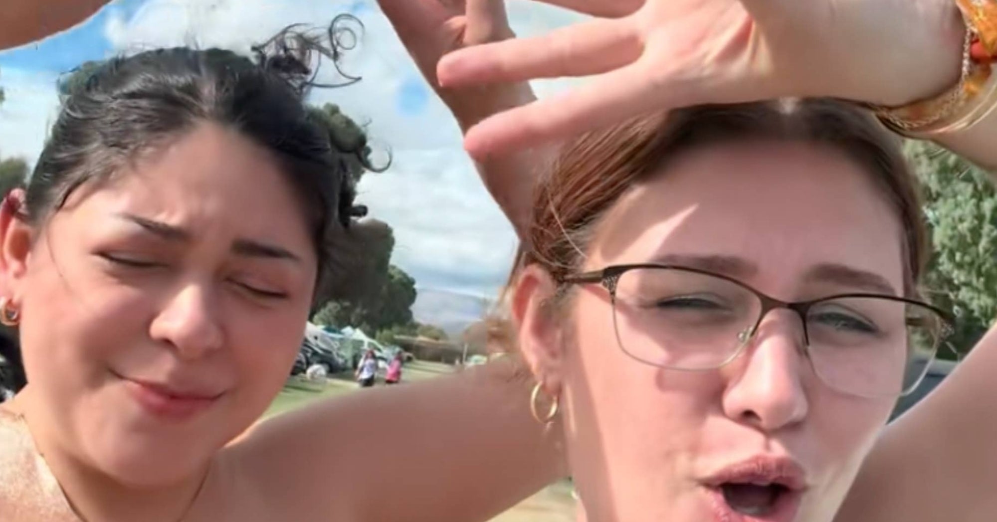 Millions Of People Have Seen These 2 Non-Influencers Attend Coachella As Self-Proclaimed "Regular B*tches," And It's Incredibly Refreshing