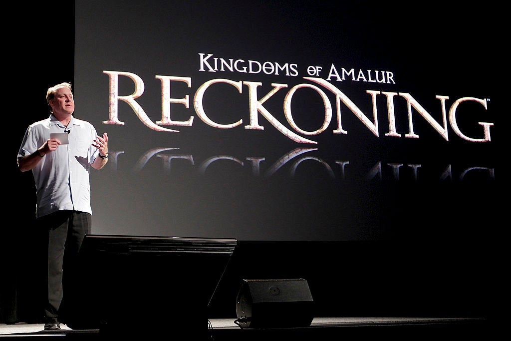  Reckoning" connected  a ample  surface  astatine  a sports-related event